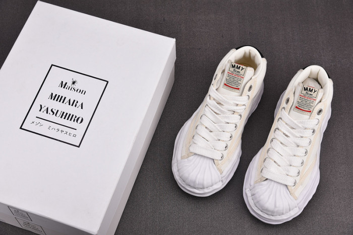 MAISON MIHARA YASUHIRO MMY009