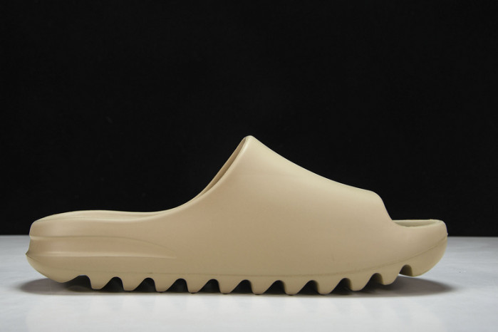 YEEZY SLIDE  GZ5554