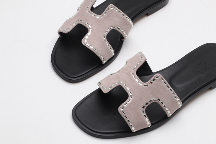 H*RMES  SLIDS   HM-22