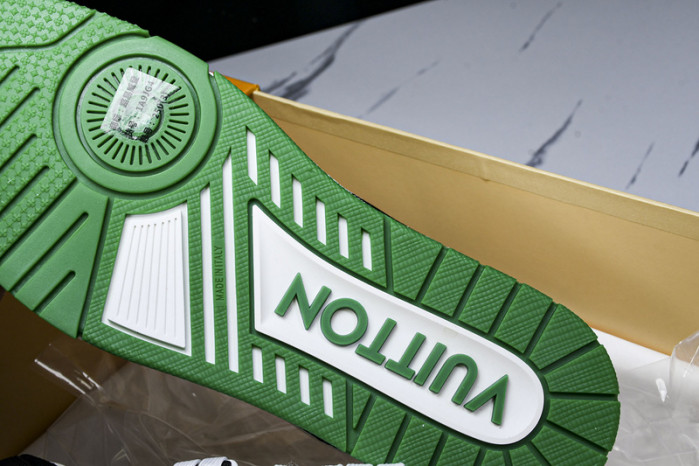 LV SNEAKER LOW FOR-LV136