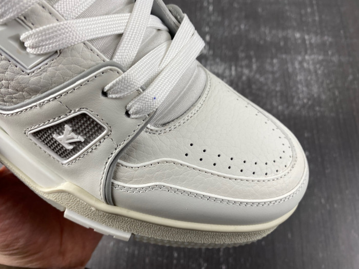 LV SNEAKER LOW 120401