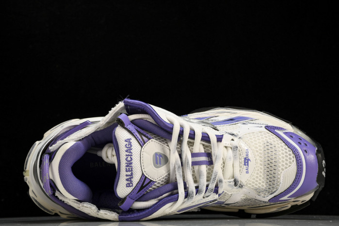 BLCG RUNNER   103013