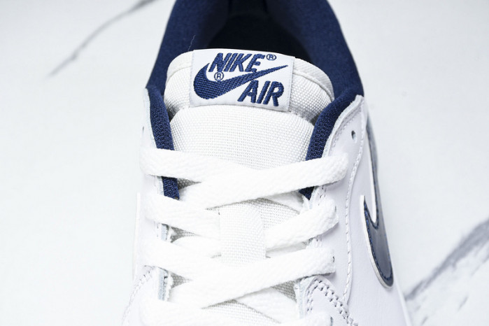 Air Jordan 1 Retro Low