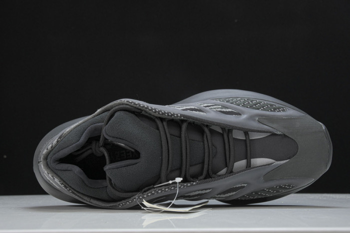 ADIDAS YEEZY 700 V3 “ALVAH”H67799