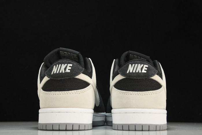 Nike Sb Zoom Dunk Low Pro Black/Wolf Grey-White-White 854866-001