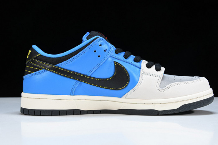Instant Skateboard x Nike Dunk SB Low CZ5128-400