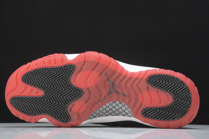 Air Jordan 11 Retro Low Concord Bred  AV2187-160