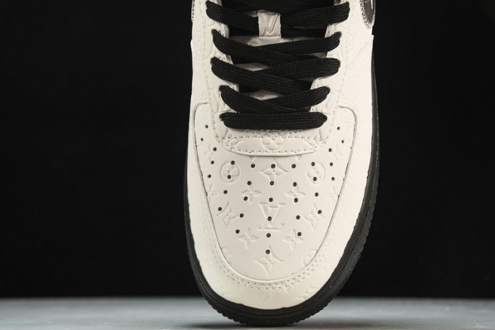 Nike Air Force 1 LV 022302