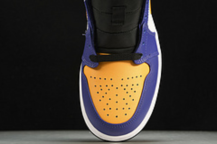 Air Jordan 1 Mid "Lakers" DQ8426-517