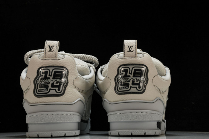 LV SNEAKER LOW 121204