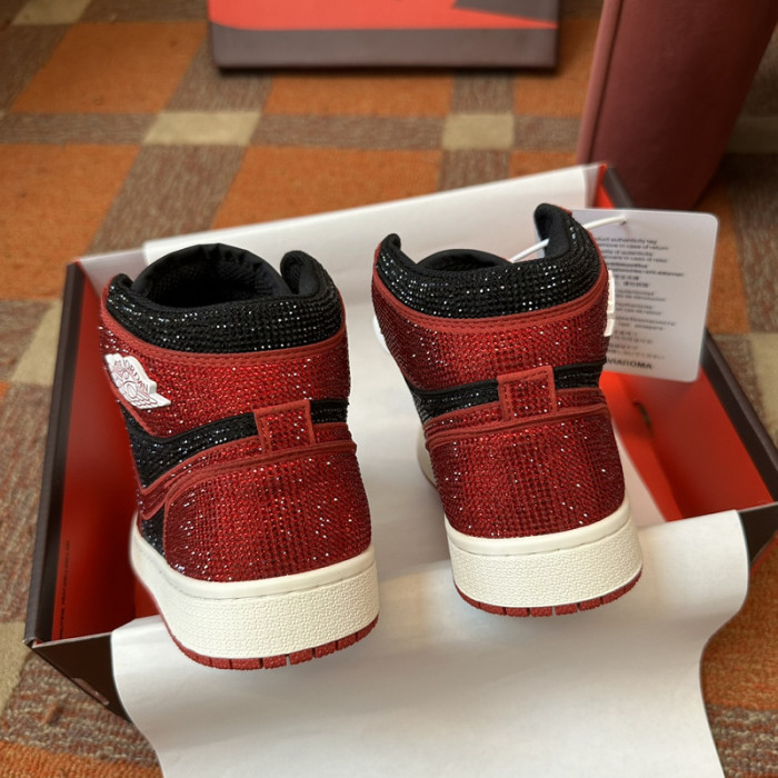 AIR JORDAN 1 RETRO  AJ-07