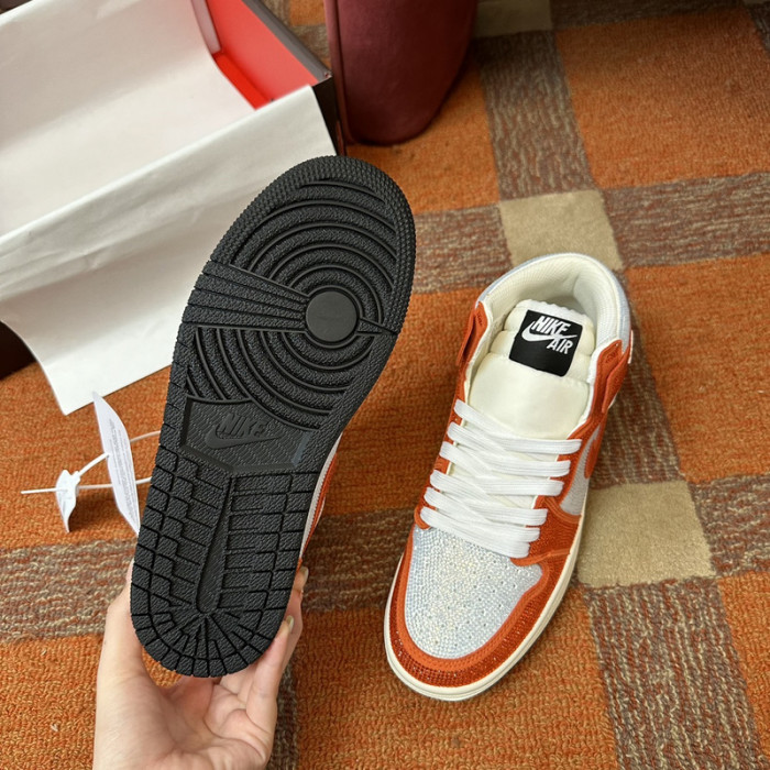 AIR JORDAN 1 RETRO AJ-17