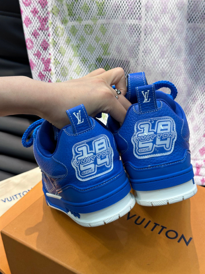 LV SNEAKER LOW 012401