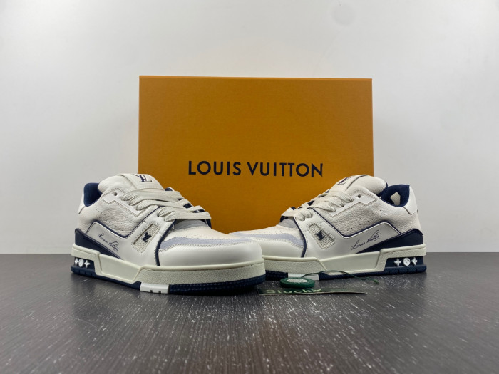LV SNEAKER LOW 120402