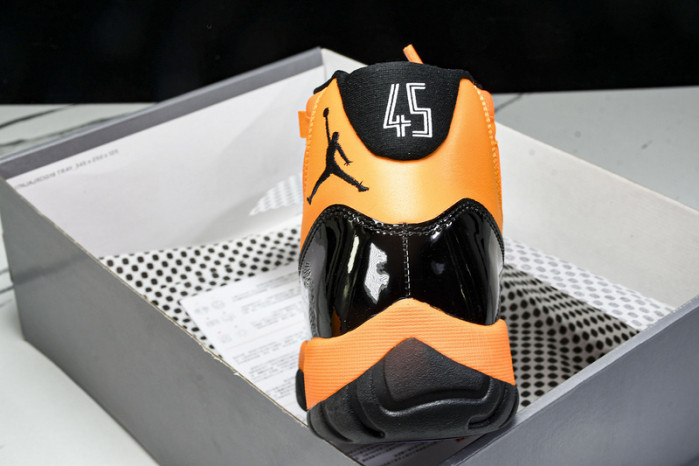 Air Jordan 11 Retro CT8012-800