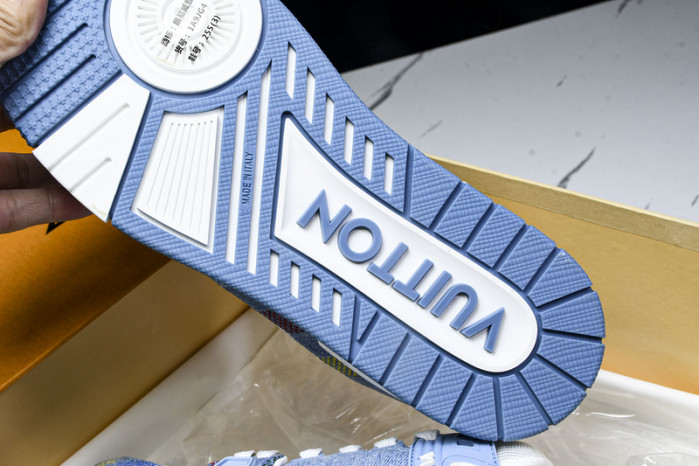 LV SNEAKER LOW FOR-LV250