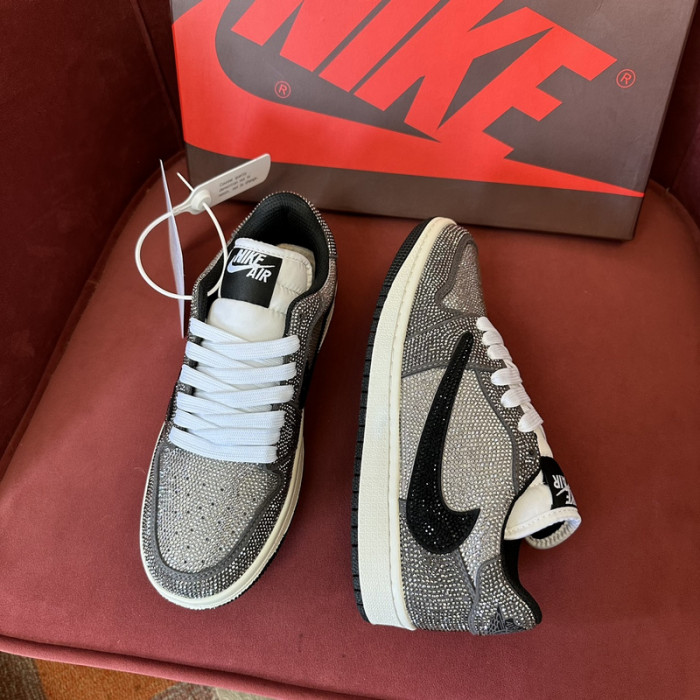 AIR JORDAN 1 RETRO AJ-31