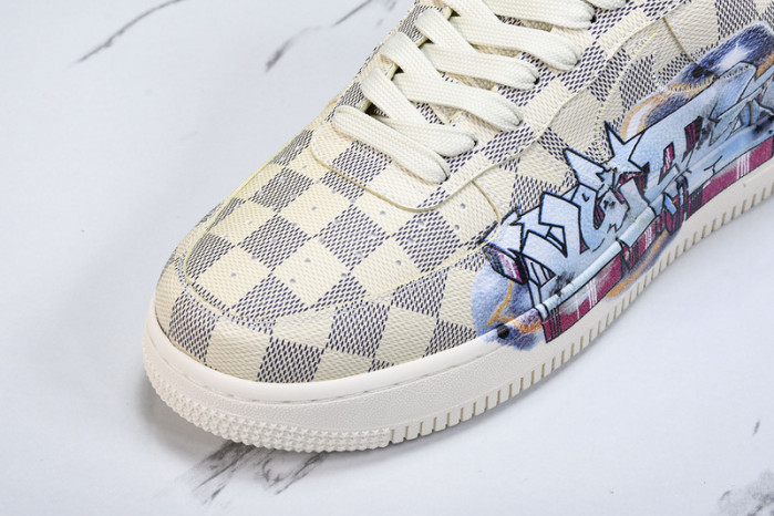 Nike Air Force 1 LV 022605