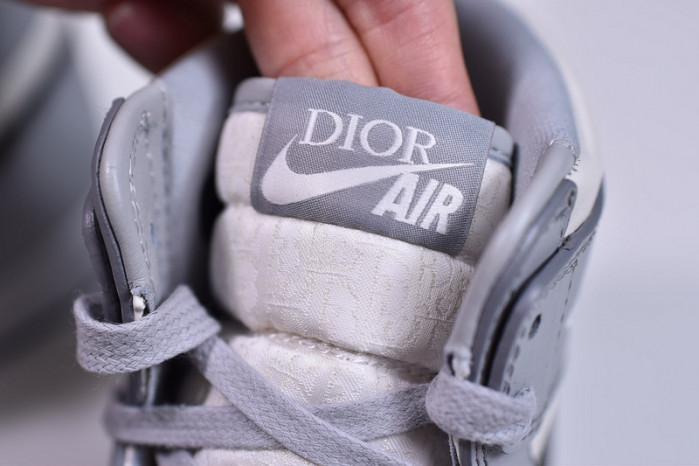 D10R X AIR JORDAN 1 HIGH OG (D10R SHOE BOX ) CN8607-002