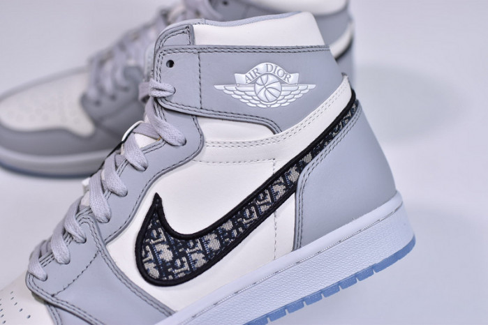 D10R X AIR JORDAN 1 HIGH OG (D10R SHOE BOX ) CN8607-002