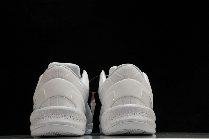 NIKE KOBE 8 PROTRO TRIPLE WHITE FJ9364-100