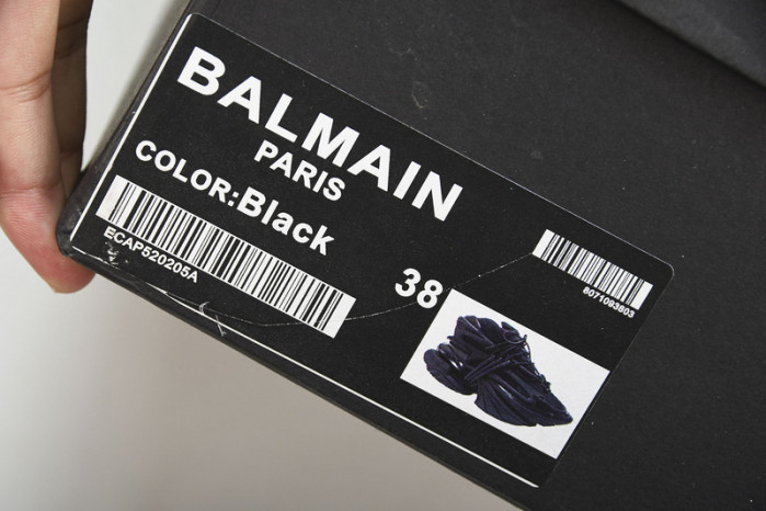 Balmain Sneakers FOR04