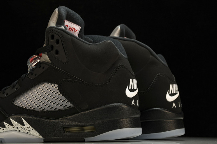 Jordan 5 Retro Black Metallic 845035-003