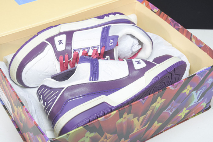 LV SNEAKER LOW YEE-006