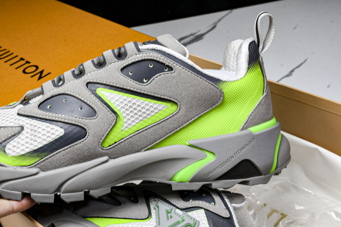 LV SNEAKER FOR-LV275