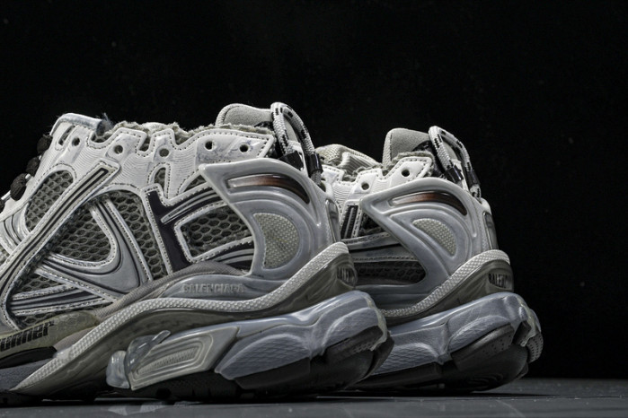 BLCG RUNNER  W3RMU-2000