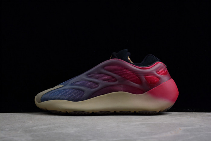 ADIDAS YEEZY 700 V3 “Fade Carbon” GW1814