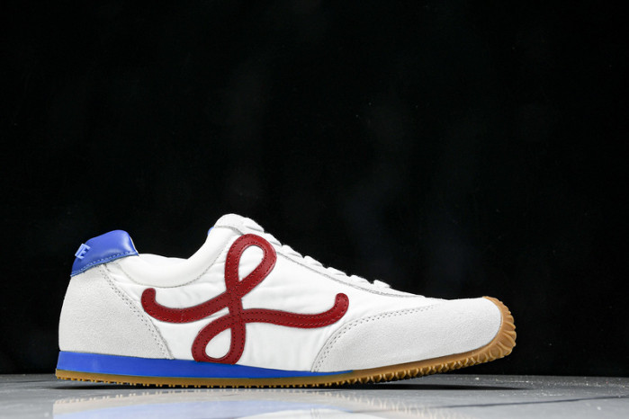 L*0ewe Ballet Runner  LW-FOR01