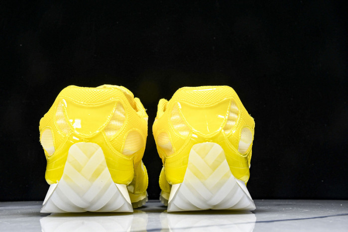 BOTTEGA VENETA SNEAKER