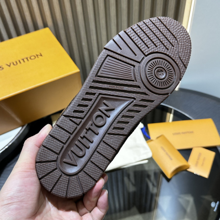 LV SNEAKER TRAINER FOR-LV324