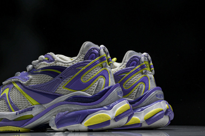 BLCG RUNNER  W3RXP9570