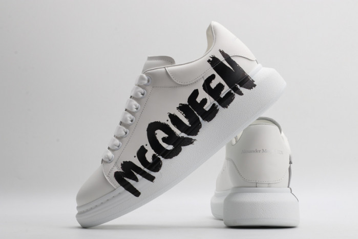 MQ Sneakers