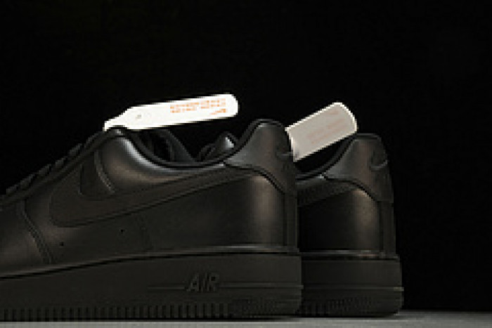 Nike Air Force 1 Low LE Triple black CW2288-001