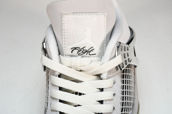 Air Jordan 4 WMNS “Frozen Moments”  AQ9129-001