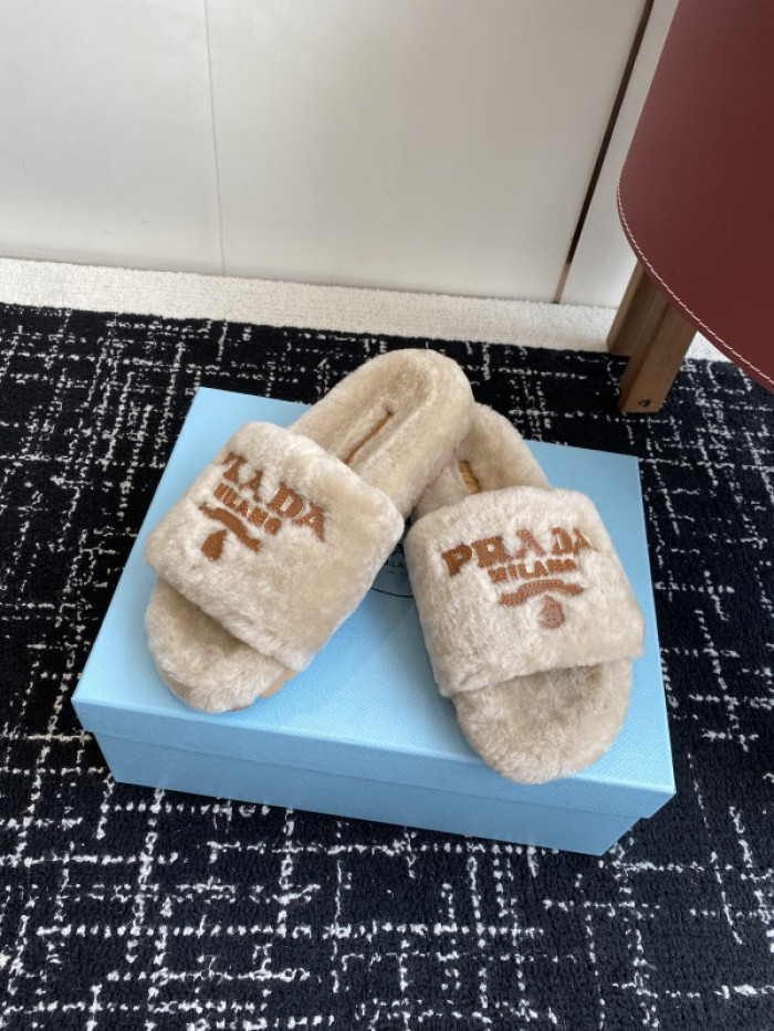 PRA*DA SLIPPERS