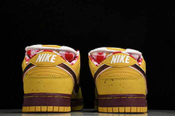 Nike Dunk Low “Yellow Lobster” 313170-137566
