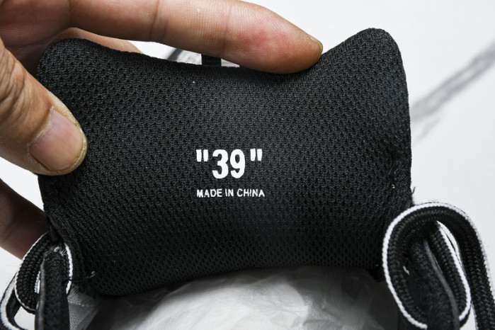 OF C/O  SNEAKER  FOR-91406