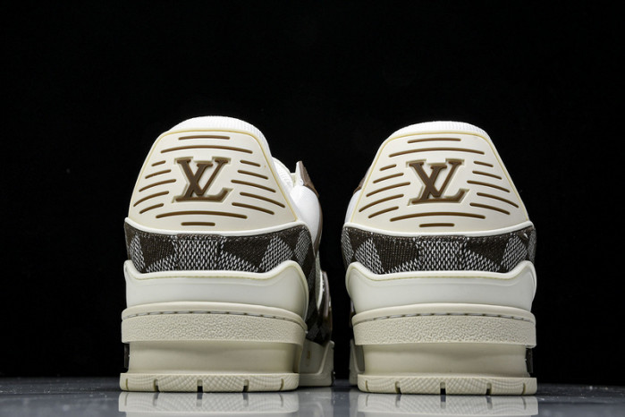 LV SNEAKER LOW FOR-LV126