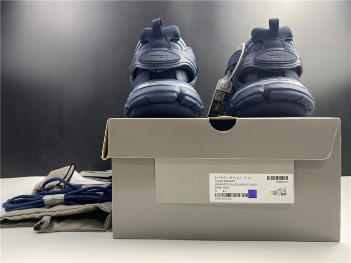 BLCG Track Trainer Dark Navy lighted 542023 W2LA1 4107