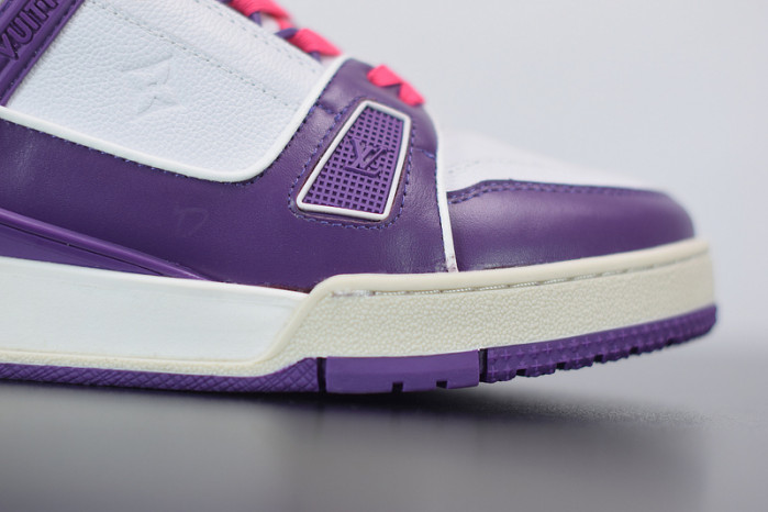 LV SNEAKER LOW YEE-002