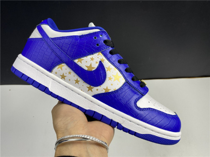 Nike SB Dunk Low Supreme Stars Hyper Royal (2021) DH3228-100