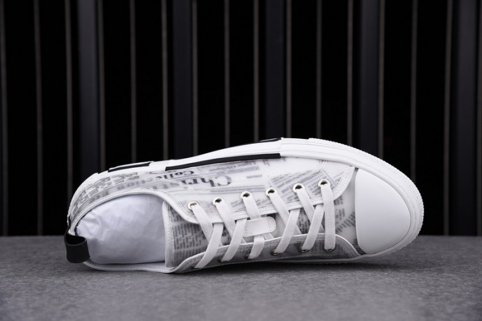 D10R B23 Sneakers Low Top
