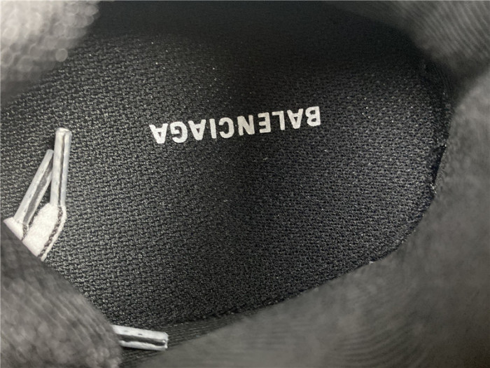 BLCG Track Trainer black 542436 W1G81 2045