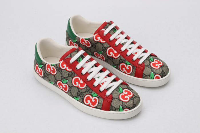 GUCC Ace Embroidered Low-Top Sneaker