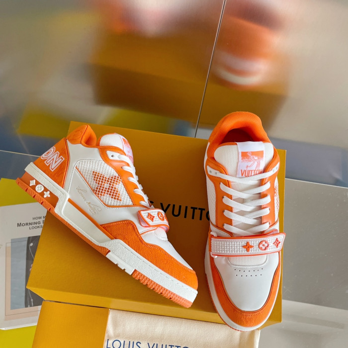 LV SNEAKER LOW 121302